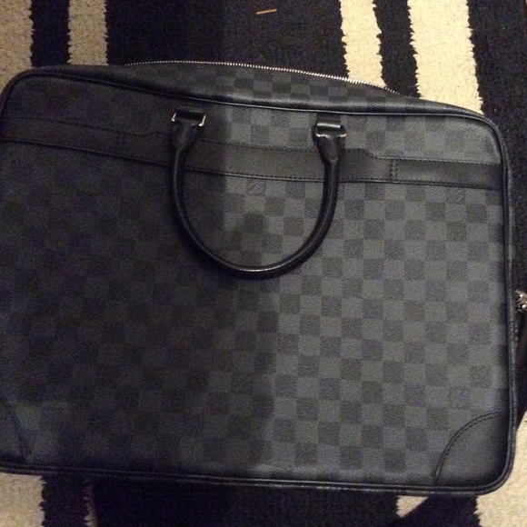 Louis Vuitton briefcase large never been used - Picture 3 of 5
